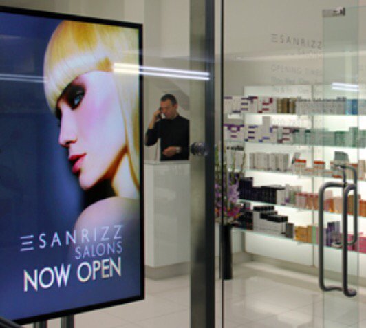 salonscreens's tweet photo. As you looking around the high St #top #brands you'll see the best gave #digital #screens #content #digitalmarketing https://t.co/lUQIOjpDXb