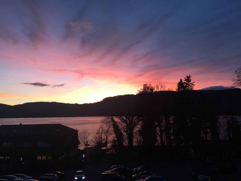 BalanceFamilie's tweet photo. Die Stimmung am Hallwilersee #seeroseresort ist ein Traum https://t.co/yEi4Xn8401