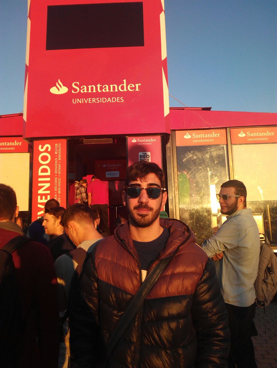 Castaro2's tweet image. #RedBoxAlicante  pole is coming