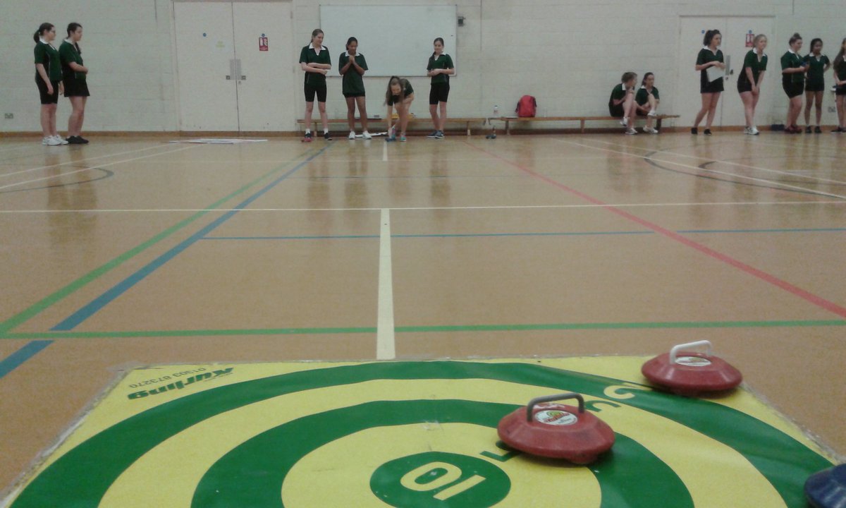 MsMorgan_PE's tweet photo. Yr 9 sports leaders hitting the target in New age kurling https://t.co/Mb6MmgaDcB
