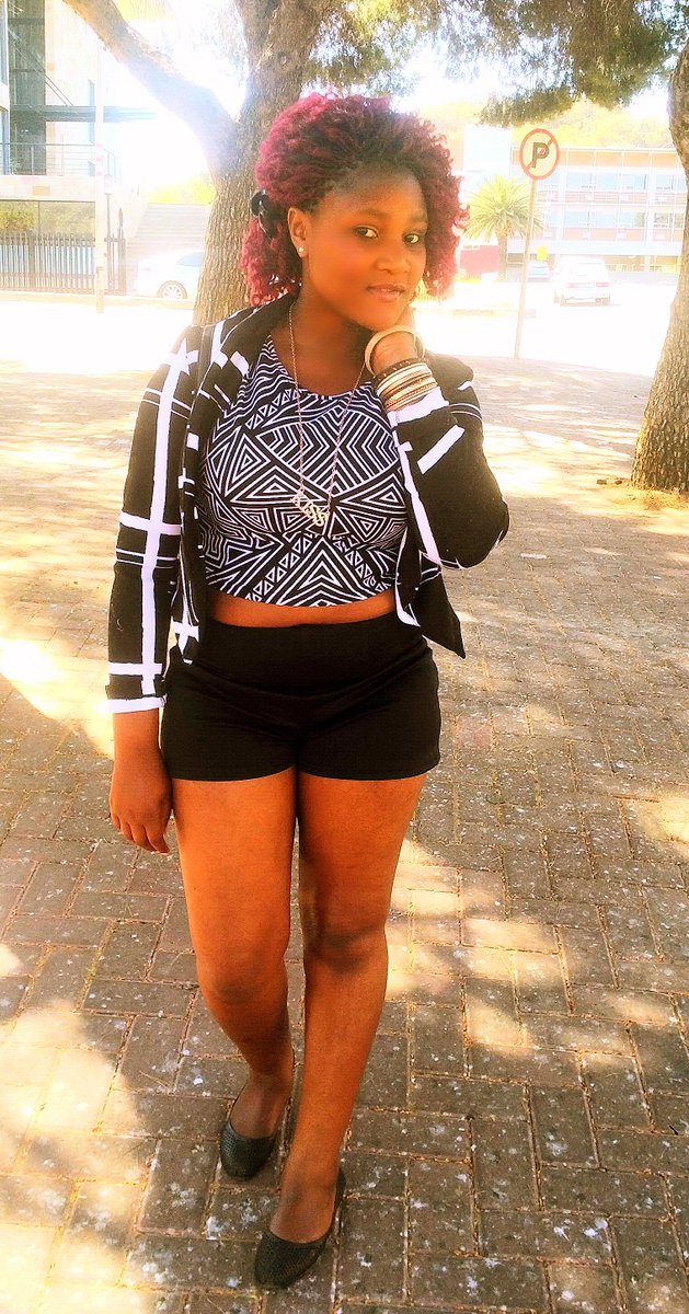TLeshota tweet picture