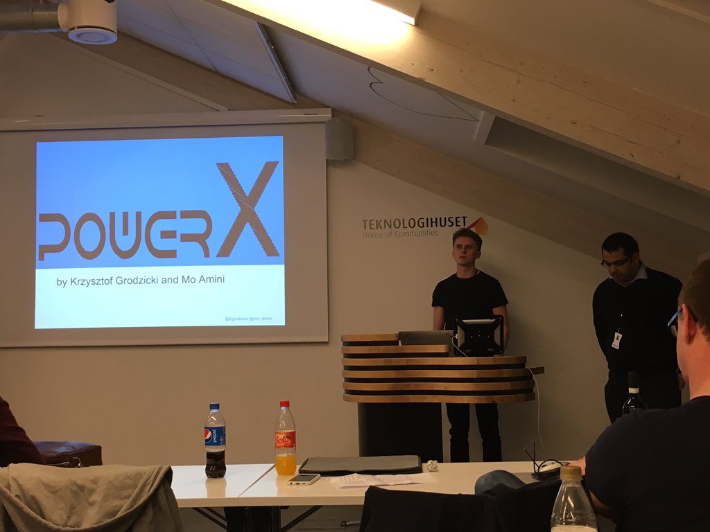 Embriq's tweet photo. Krzysztof og @mo_amini presenter sitt #javazone powerX bicycle project på #embrainz #embriq https://t.co/GWLfUHiF9R