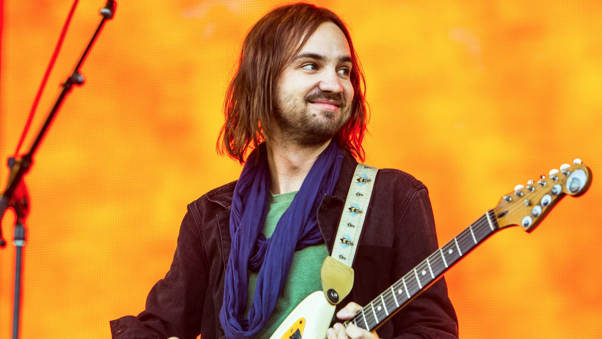 consequence's tweet photo. Presenting the 50 Best Songs of 2015: https://t.co/8Hv3fPOErr https://t.co/rcP1W1WtEm