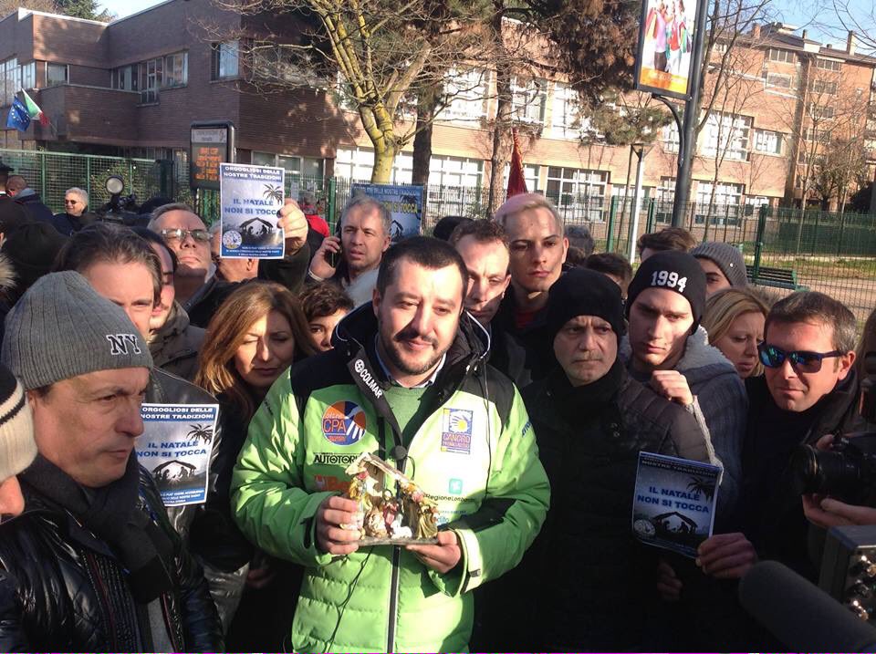 matteosalvinimi's tweet photo. Bambini, insegnanti e genitori si meritano una SCUOLA MIGLIORE.
E le scuole dei vostri figli, come sono messe? https://t.co/tyRe9Plp2d