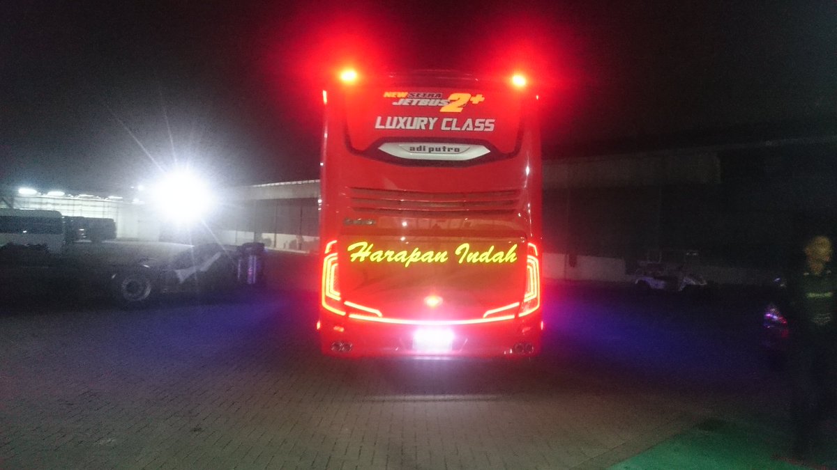 SukaFotoBis's tweet photo. Temen2 jalur selatan besok bisa berburu konvoi dua gajah merah Aceh ini guys... ayo dapetin foto exclusivenya... https://t.co/E73xby2GCo