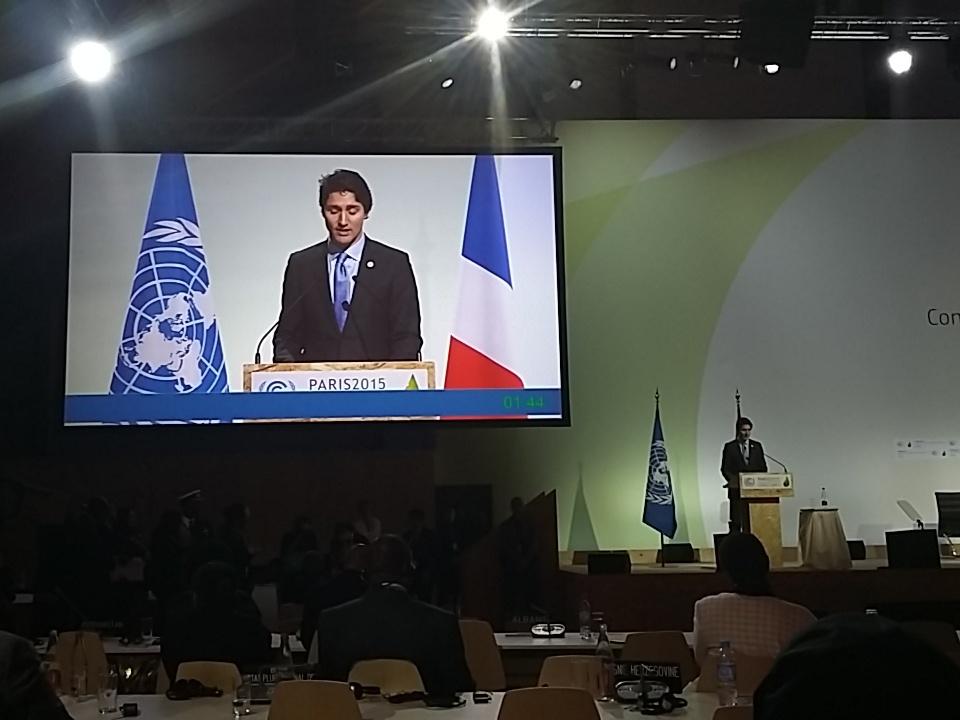 COP21en tweet media