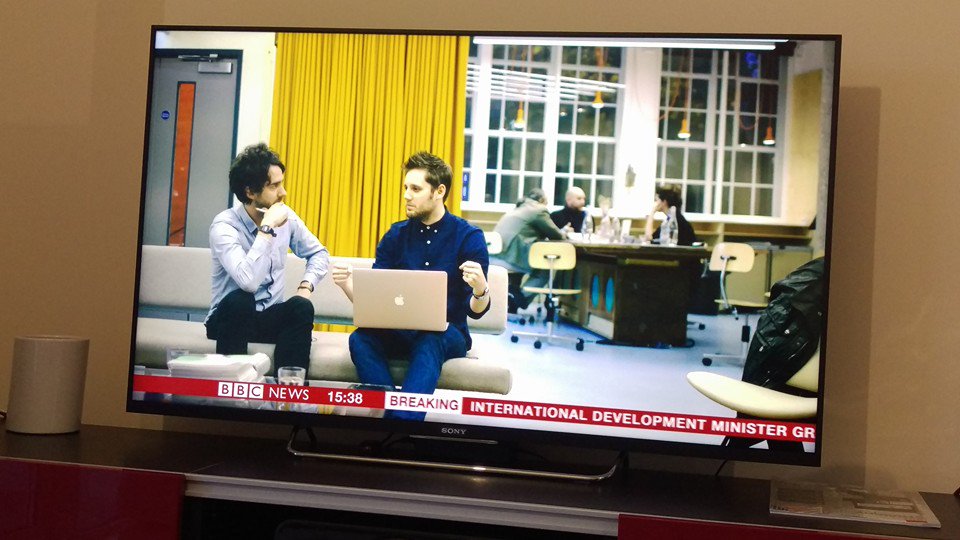 Consensys's tweet photo. Phil Barry of @UjoMusic on @BBCClick and #BBCBeat this weekend talking digital #music on the #blockchain https://t.co/UYfORPfa8b