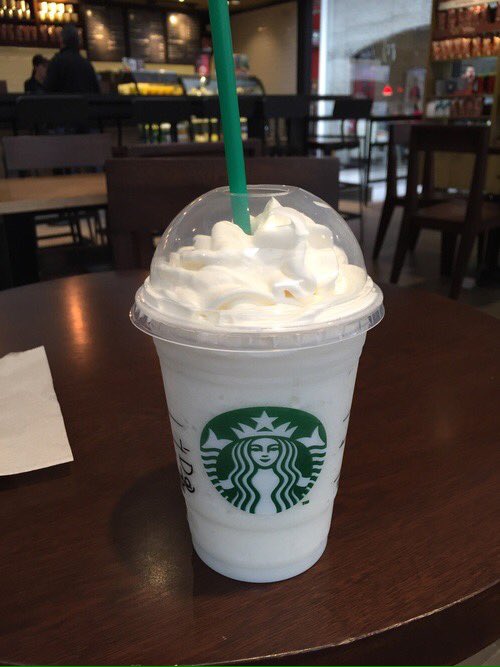 tiniastarbucks's tweet photo. tini as starbucks https://t.co/uVNLc9RQpp