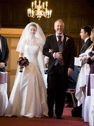 youyourwedding's tweet photo. February brides, take note! https://t.co/iSoRHHbIxn https://t.co/z6Tre7AweI