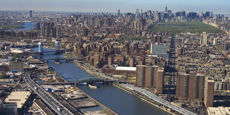 typical_NewYork's tweet photo. Бронкс назвали в честь Йонаса Бронка,  голландского капитана, который в начале 1640-х был его владельцем. https://t.co/0zflaQAoh3