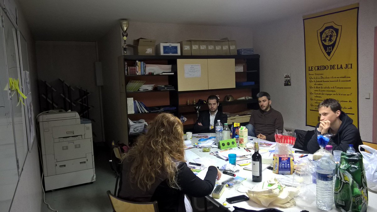 On se forme à la #Méthodologie #JCE le lundi soir à #Beauvais avec Audrey ! #Formation #Convivialité
