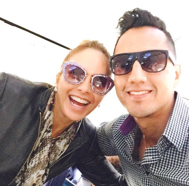 DiegoAranda's tweet photo. “@FCLuceroEn_TJ: [FOTO] @LuceroMexico junto a @scaballerogeo https://t.co/8P9dQ2wSoL” Amigo que envidia estar con esa hermosura de mujer...