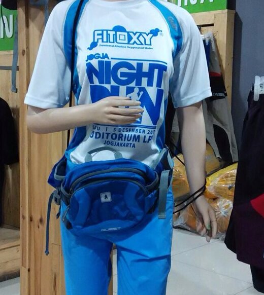 JOS_Indonesia's tweet photo. Jersey #JOGJANIGHTRUN 🙌
Jangan lupa buat ikutan Instagram Photo Contest nya yo https://t.co/jEGgCe3qSE