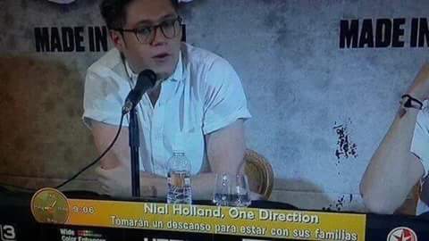 kannyofi's tweet photo. @programa_hoy se burla de las #Directioners por no saber cantar pero ellos no saben escribir el apellido de niall https://t.co/UJweQarq5q