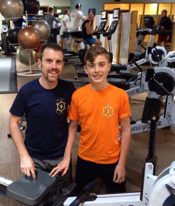 Six_oars's tweet photo. Thank you Mark from HPS signs t shirts looking great. https://t.co/9wM2oKgH3K