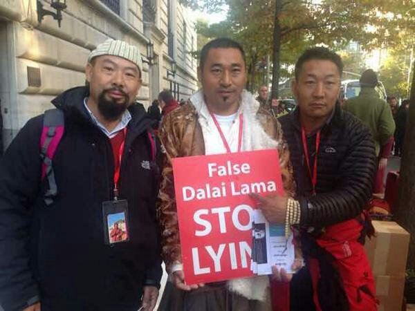 MightyMahamudra's tweet photo. Tibetans ask the dalai lama to stop lying and causing disharmony amongst Buddhists! 
#dalailama 
#tibethouse 
#india https://t.co/ZvLkOB9UfO