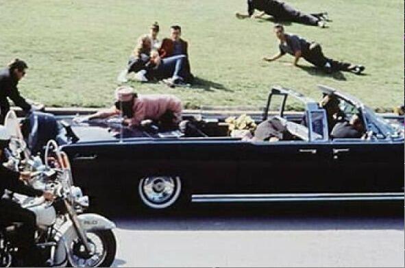 CoinWuTang's tweet photo. Un día como hoy, pero de 1963, es asesinado el presidente numero 35 de los Estados Unidos “John Fitzgerald Kennedy” https://t.co/5QmUSCWh5n