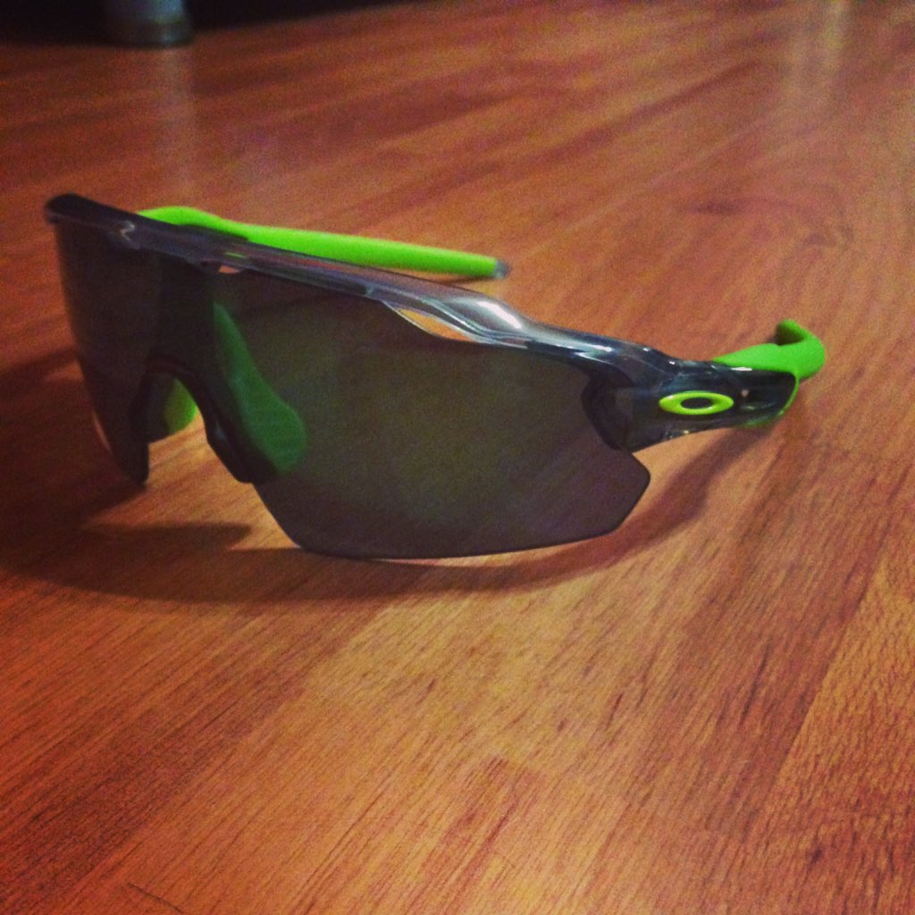 So spoilt by <a href="/nickport/">nick porteous</a> 😎 A new pair of <a href="/oakley/">Oakley</a> Radar EVs and with my favorite colour! #BirthdayCelebrations