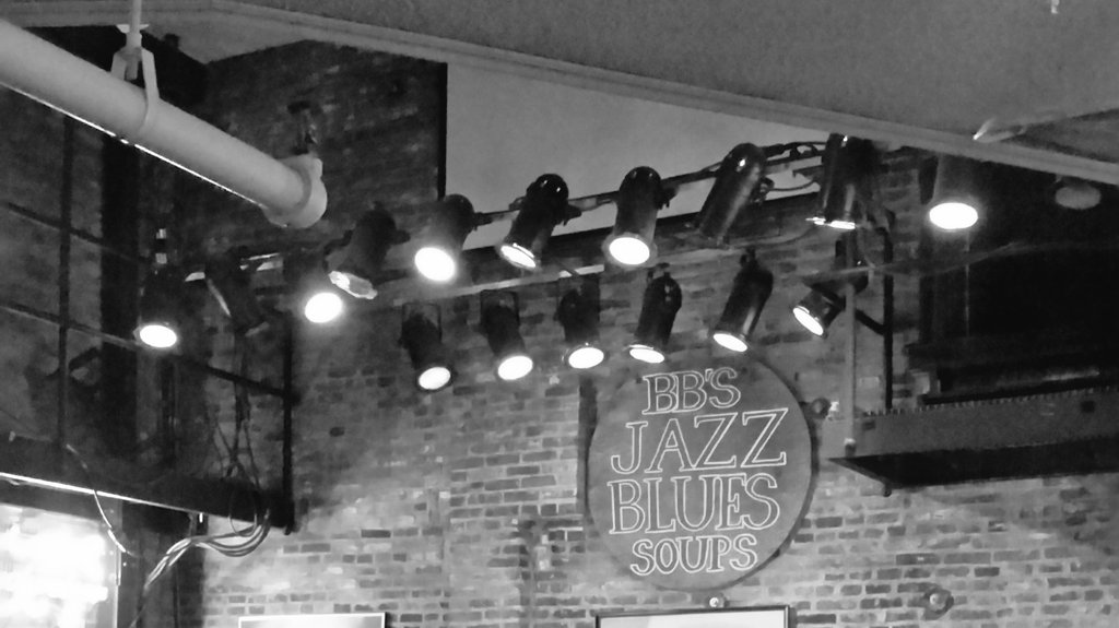 zackattackback's tweet photo. Reason #58-BBs Jazz Blues and Soups #Soulard #Contest #STL66 https://t.co/SBGl5fUDiW