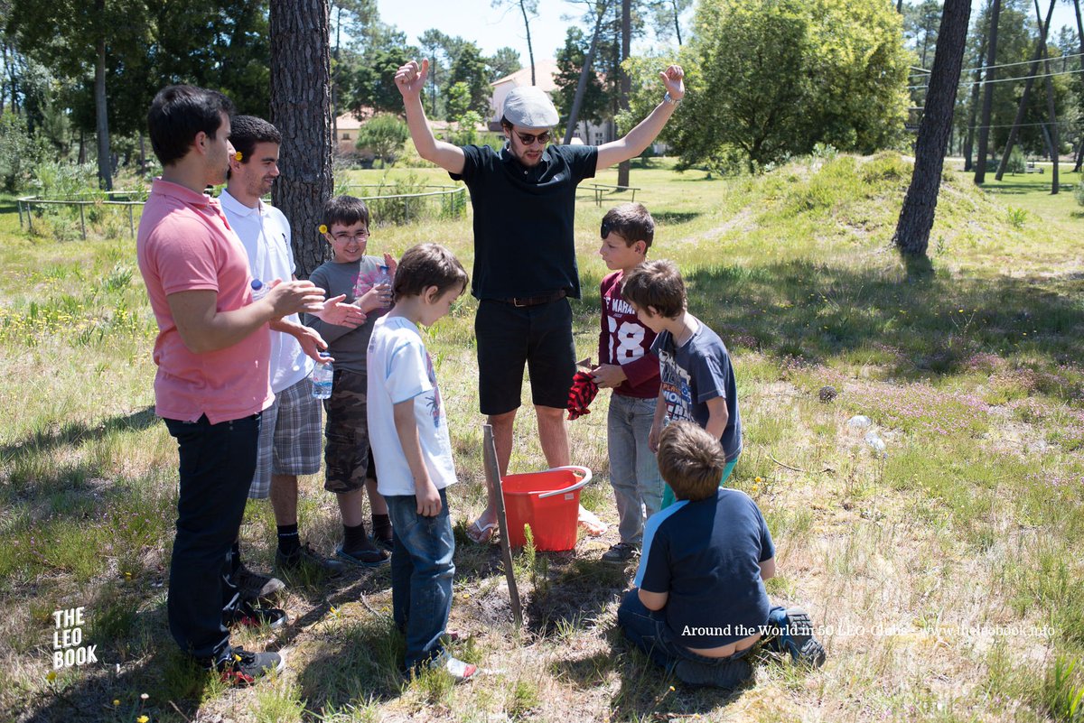 theleobook's tweet photo. Tree planting activity at a pirate-themed fun weekend in Tocha, Portugal #tlb #leothis https://t.co/6HeG5qCDkc