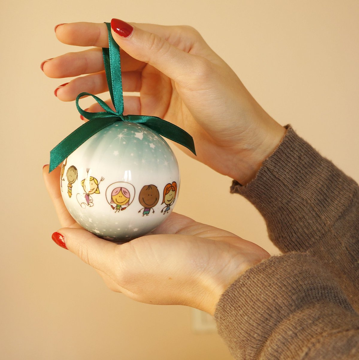 Questo Natale pensiamo anche a chi ne ha veramente bisogno! ❤ #ilmiodonodinatale <a href="/alberodellavita/">Fondazione L'Albero della Vita ONLUS</a>