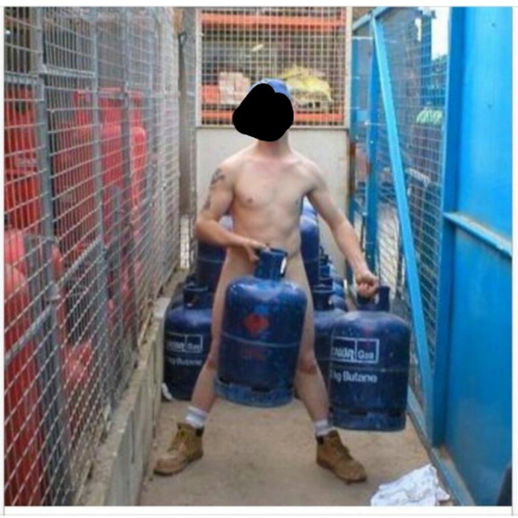 Tinder_Creeps's tweet photo. #tindercreeps #tinder https://t.co/D7R93wt1CP