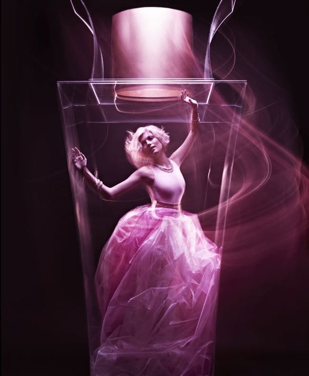 ANTMTEAM's tweet photo. #Day18 of #22CyclesIn22Days w/ #Cycle18 #ANTMWinner @sophiesumner8 for the #DreamComeTrue campaign. #ANTM https://t.co/cuoX73yqVm