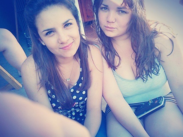 _AntoToledo's tweet photo. Te quiero mucho🌺 #ConLaHermosaDeMiHermana https://t.co/LurPtuCbwI