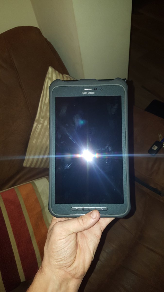 deano2400's tweet image. Our new phone/ work pda haha #TabActive