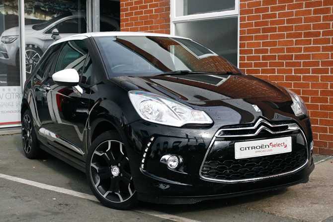 SwanswayCitroen's tweet image. A #64Plate #CitroenDS3 at only £8989?! Yes please! #Carforsale bit.ly/1R175vn