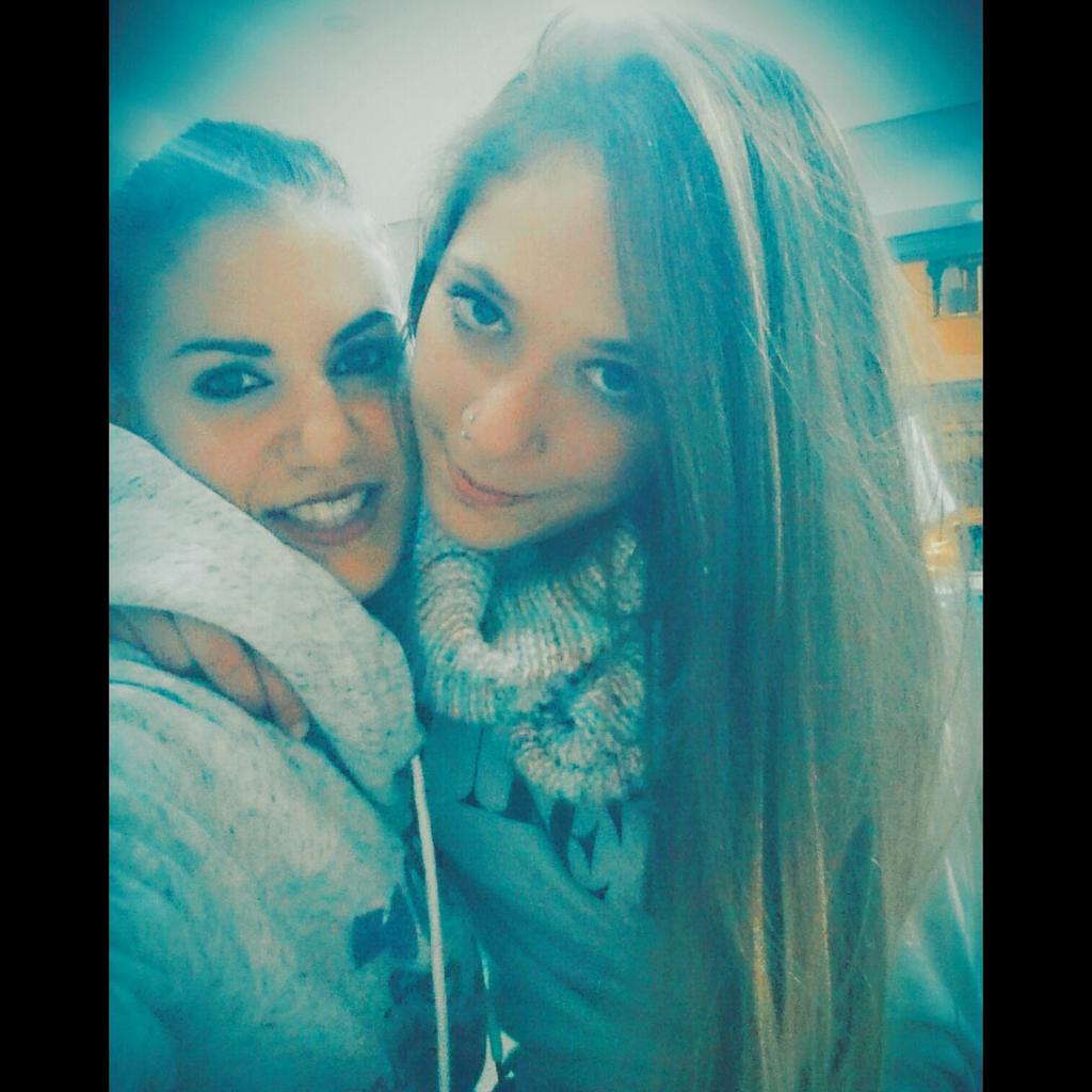 Ara_12_'s tweet photo. Con mi amorr trabajando !!! Juas juas https://t.co/IcGNvzpXwy