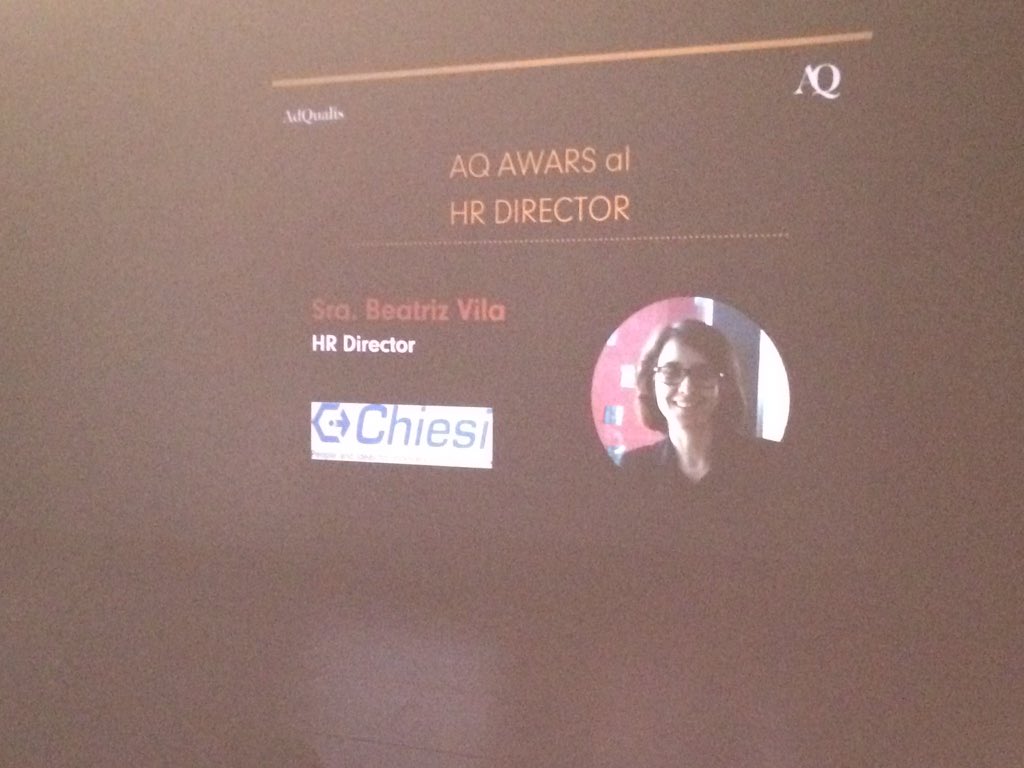 Muchas felicidades @BeatrizVila9  por este merecidísimo premio! Un orgullo tenerte con nosotros en Chiesi.
