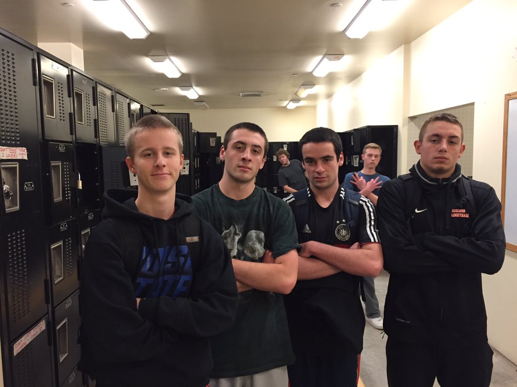4thPeriodTeamSports tweet media