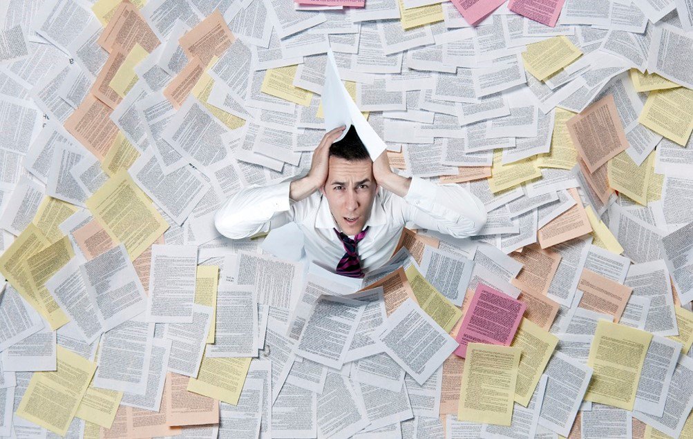 thevalueshift's tweet photo. 94% of workers say they're overwhelmed by information #productivityproblem #infographic https://t.co/dqWEGonPai https://t.co/4rZoIoU1aJ