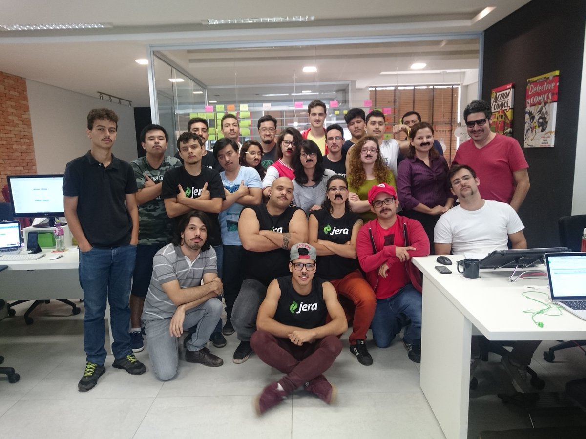 jerasoftware's tweet photo. (⁰︻⁰) A turma toda aderiu ao "Movember"/"Novembro Azul". Porque homem também se cuida
#Jera #Movember #novembroazul https://t.co/Lkzfj6nbF2