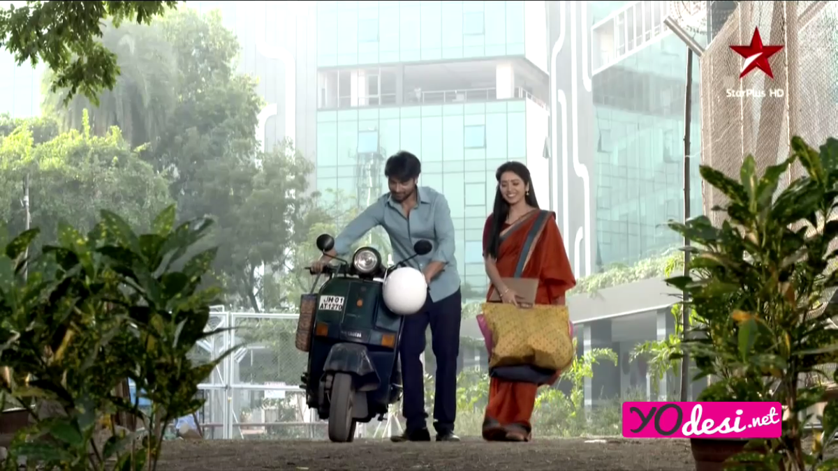 AshaNegi_Fans's tweet photo. #Koyal #Maddy #KuchToHainTereMereDarmiyaan #KTHTMD #30Nov2015 https://t.co/H8fMzmUh5K