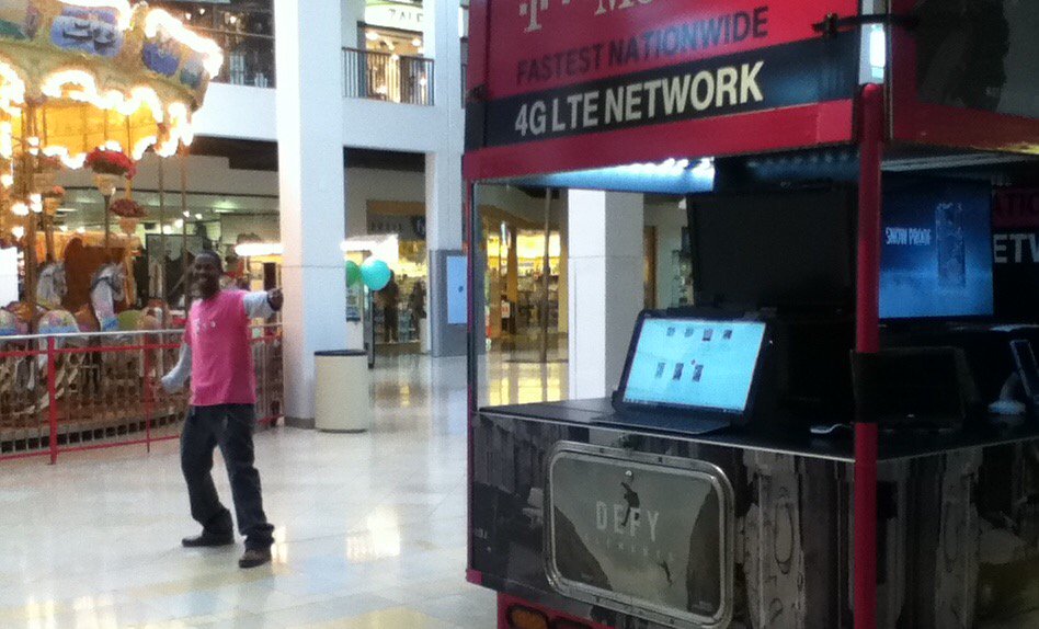 tmophilly's tweet photo. Find us by the Carousel at the @PlyMtgMall  &amp; we'll tell you how to get a #free tablet!  @bennycohen https://t.co/cLfE9iNMSF