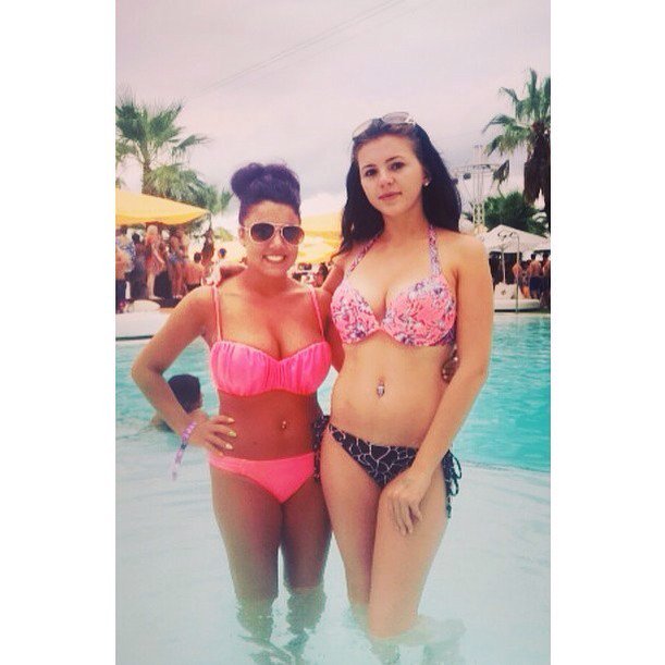 samfalconer2's tweet photo. Throwback to ibiza in the summer with my fav @hollyhamiltonxo 👙☀️ https://t.co/6j1CC5zcSW