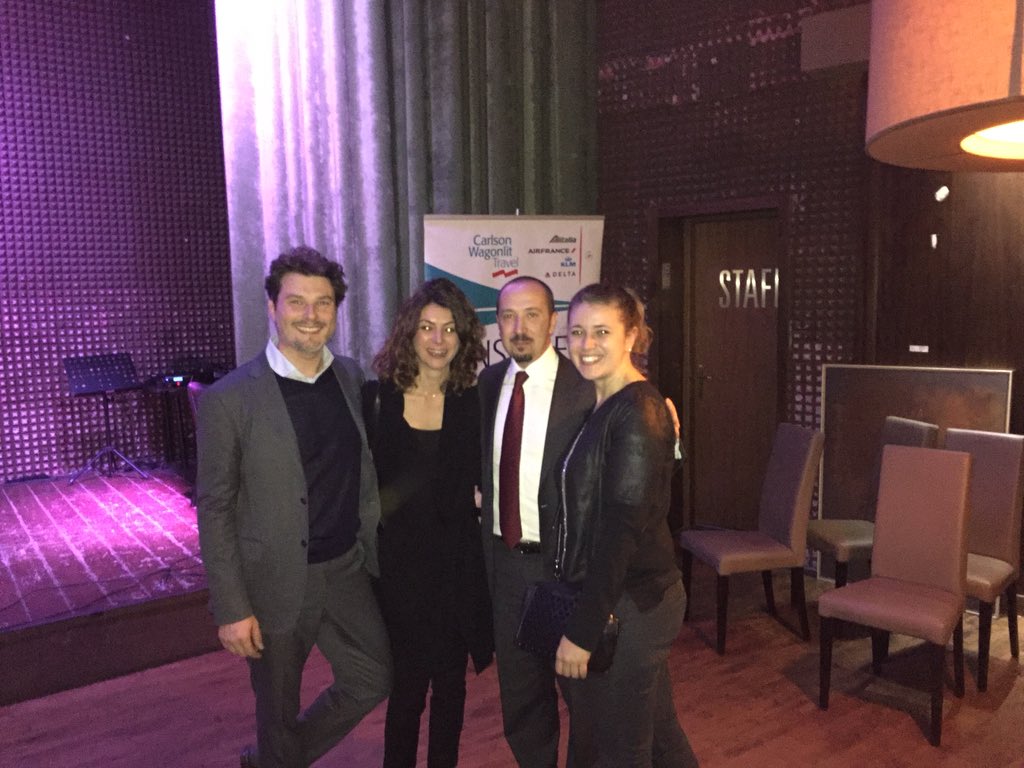 NiccoloMazzoni's tweet photo. Dal team @lowendalmasai_I, grazie agli amici di @CWT_ITALIA per la bellissima serata! https://t.co/Fg9TxdDtXw