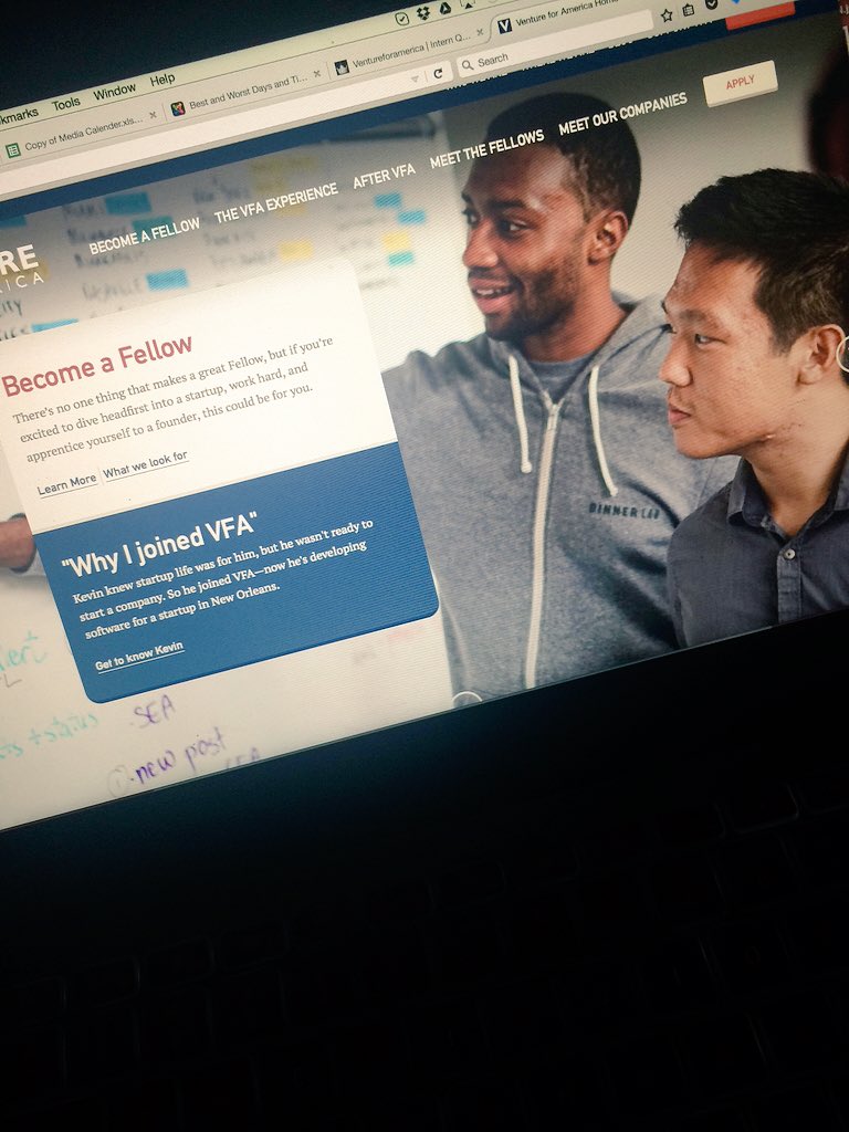 itsagreenthingg's tweet image. When doing research for your current internship brings back memories from your old internship✨ #DLFam @DinnerLab