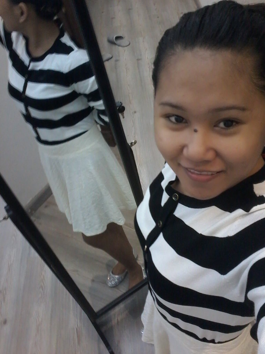 airausop's tweet photo. white/black👌👌 https://t.co/CRdNuIP725