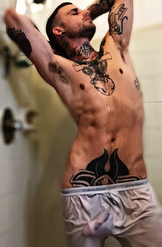 latin_married's tweet photo. #MisterPapi No 3 me gusta dejar algo a la imaginación https://t.co/DTls1SNsbc
