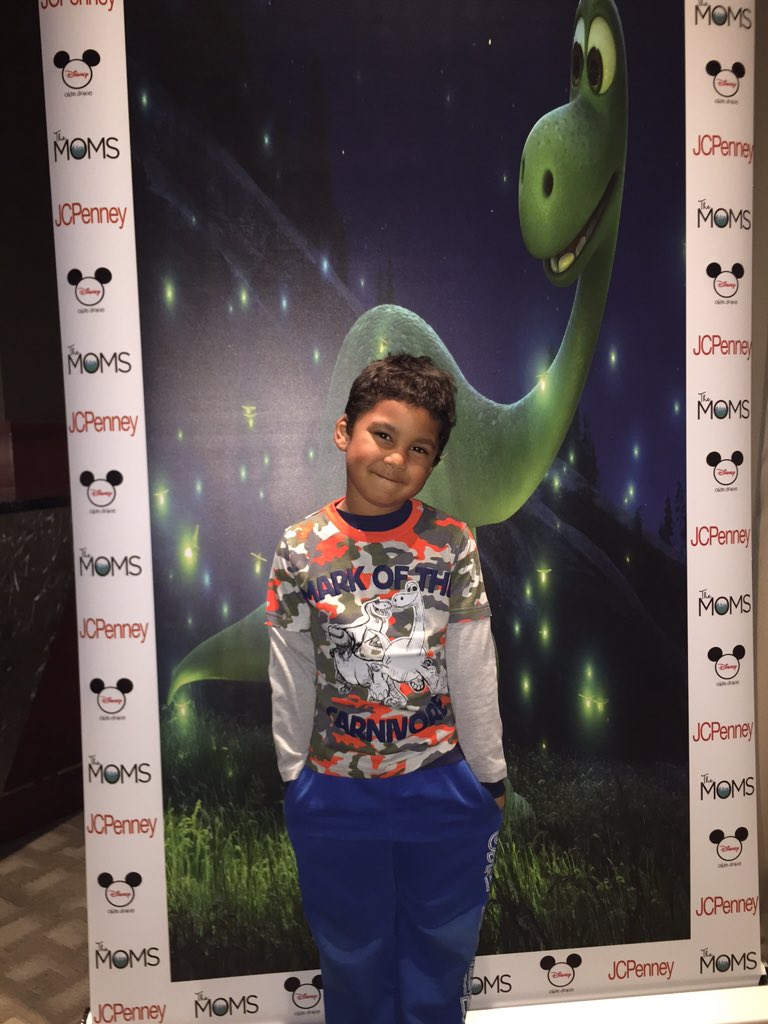 TheMommyElf's tweet image. So glad they have up to size 6 so G1 can enjoy the fun with @jcpenney #jcpStyle @themoms #jcpmoms #TheGoodDinosaur