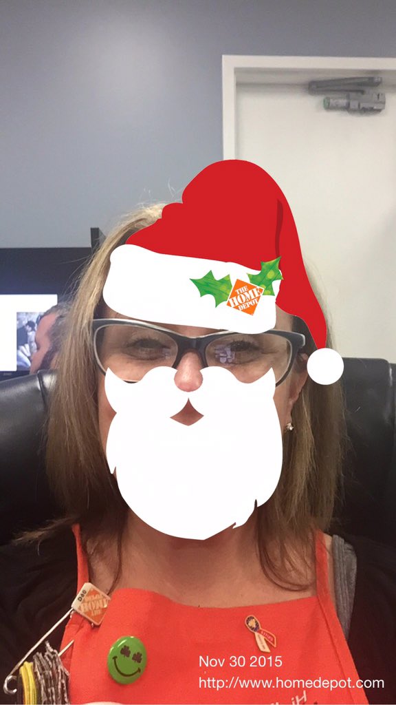 katespeiser's tweet photo. Santa!!! #thd4187 @aj_mazzola @kristamsears188 @Sands1228 https://t.co/U9xYNcN5eL
