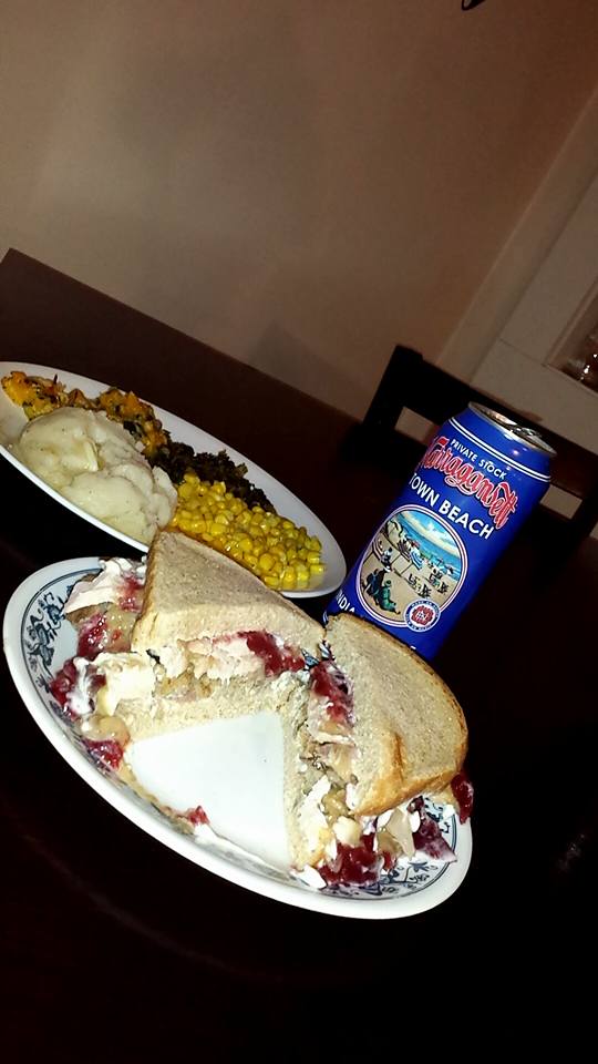 Gansettbeer's tweet image. Congrats to Jen on Facebook for winning day 93 of #125in125 with this epic leftover spread! #ThanksgivingRecovery