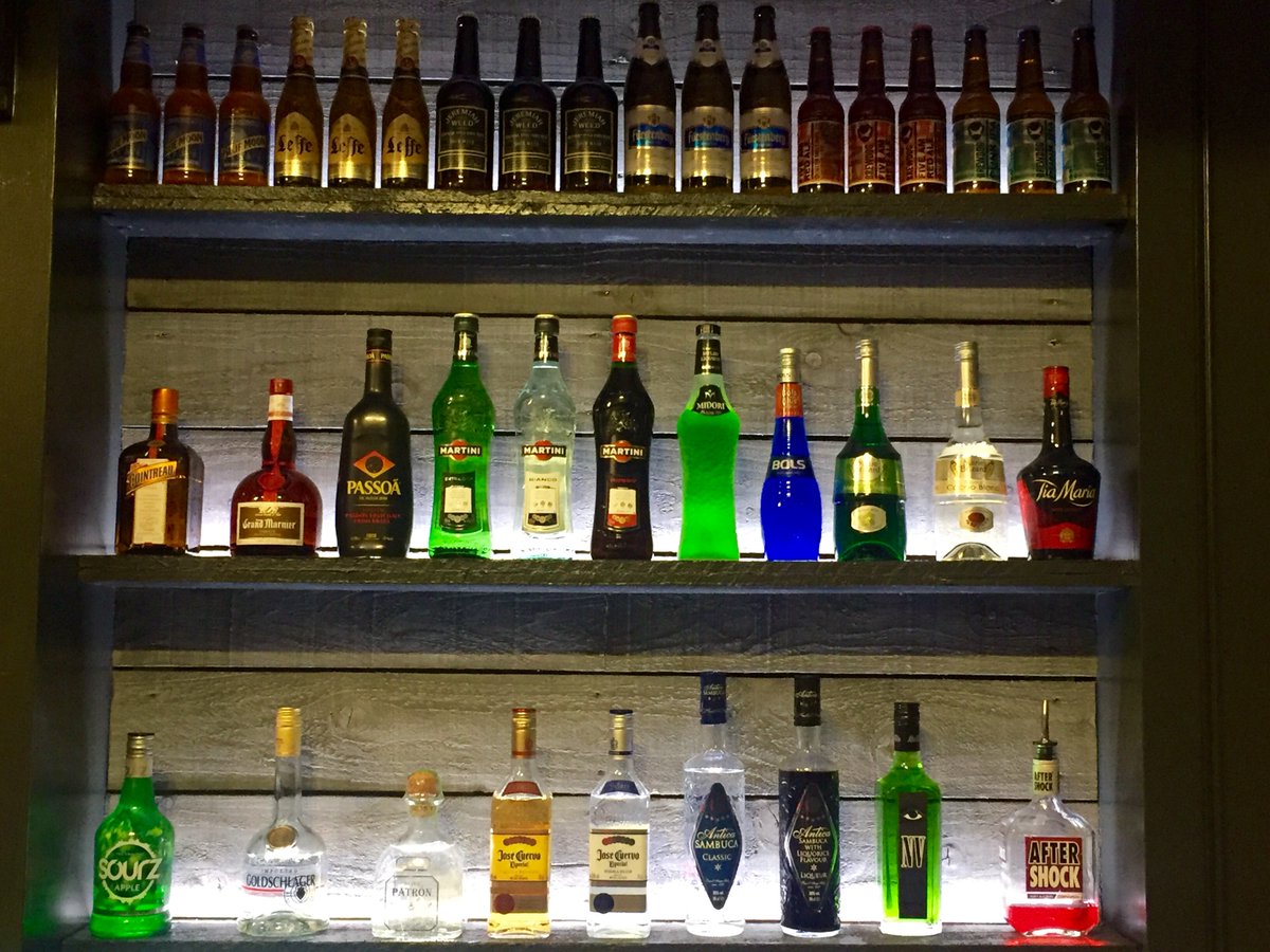 LifeGlasgow's tweet photo. We have a large selection of wines, whisky and spirits #lifeglasgow https://t.co/u4pV6QWI8B
