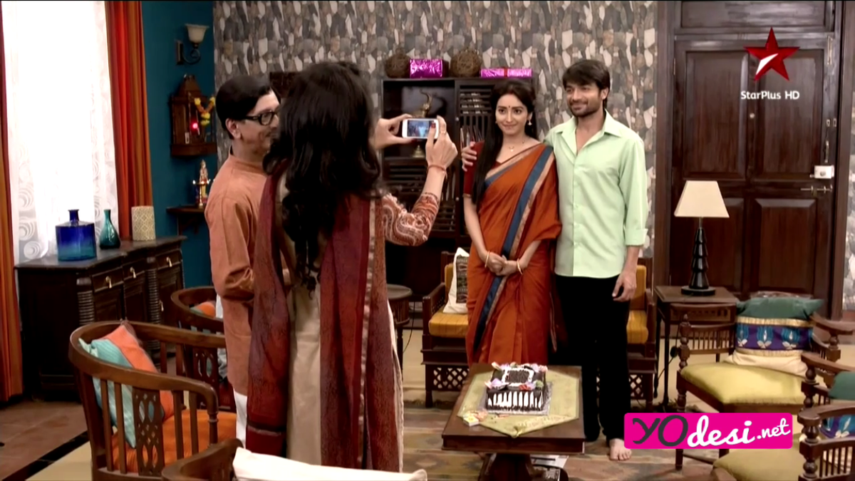 AshaNegi_Fans's tweet photo. #Koyal #Maddy #KuchToHainTereMereDarmiyaan #KTHTMD #30Nov2015 https://t.co/6Zg0pSiYxz