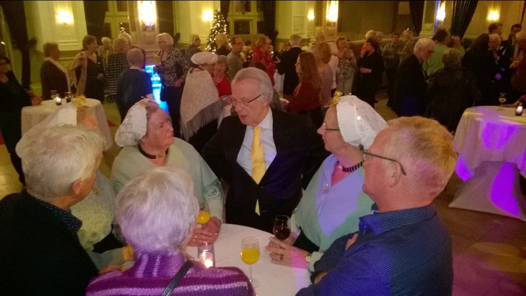 DenHaagViert's tweet photo. Vanmiddag in het Kurhaus met/voor alle vrijwilligers de officiële afsluiting van Den Haag viert 200 jaar Koninkrijk https://t.co/WLBsSCaFoe
