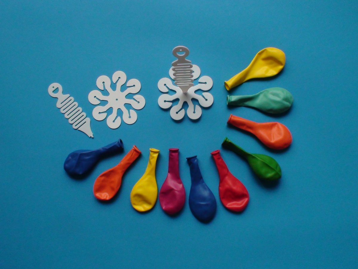 Eventburo's tweet image. Snel ballontrossen maken voor uw feest Ballonhangers.nl  #Bedrijfsfeest #Bedrijfsfeesten #Ballonnen #Feest