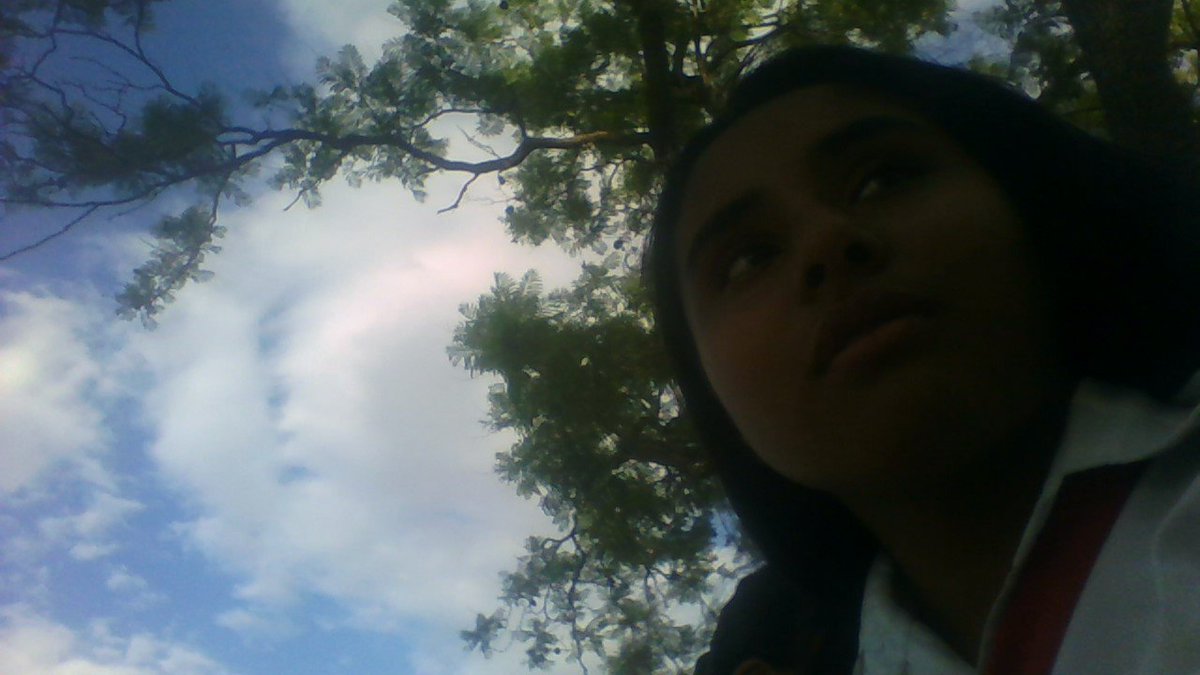 LaraaRobles11's tweet photo. que artanteeee q sos mechaaa cara de matacaaaaaa jajaja https://t.co/LsjVdyHr7r